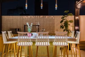 Roma Splendor Spacious Family Haven