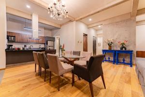 Two Apartments One Stay Group Living