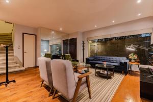 Three-story house with RoofTop 15PAX Polanco area