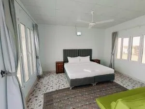 Sea Breeze Lodge - Filim