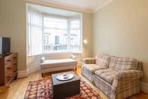 Host & Stay - Heather House