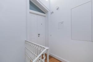 Lisbon views by Innkeeper