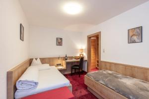 Double Room (1 - 2 Adults) room in Pension Jaqueline