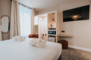 Hotels Hotel Henry II Beaune Centre : photos des chambres