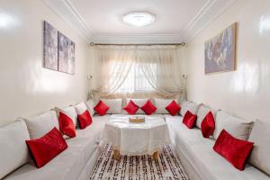 two appartements in same house with rooftop