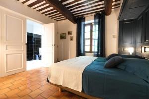 Villas Provencal Farm with swimming pool near Isle sur la Sorgue - 10 people. : photos des chambres