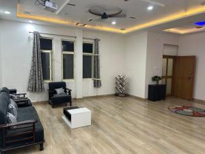 Urban Zen Oasis - Independent floor in City Centre