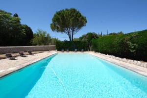 Maisons de vacances typical mas provencal with swimming pool in a small hamlet near mouries in the alpilles in provence- 8 persons : photos des chambres