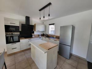 Villas Pleasant detached villa with private swimming pool for 6 people in Lauris - Luberon. : photos des chambres