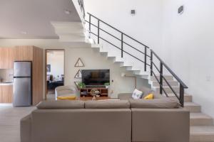 Private Pool 3BD 3BA Sleeps 8