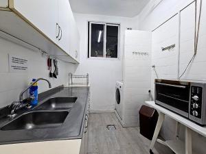 Comodo depto en Buenos Aires centro, cerca de importantes avenidas centros gastronomicos y plaza Houssey,