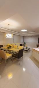 Apartamento em Perequê