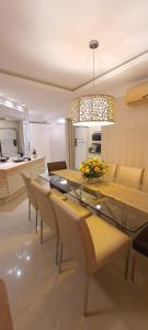 Apartamento em Perequê