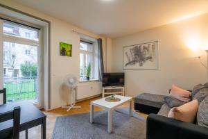Leipzig - Garten - Balkon - 10 Min zum Zentrum