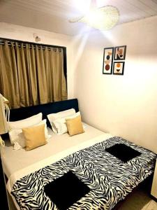 The Pali Nook, Cozy Bandra Escape