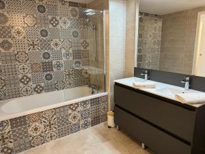 Colocation appartement terrasse XXL Port Marianne