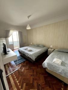 Only Room 3 people Center of Lisbon