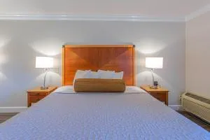 Aloha Inn - غروفير بيتش