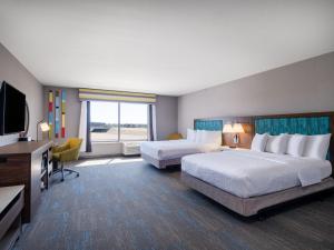 Room with Two Queen Beds - Non-Smoking room in Hampton Inn & Suites Boise-Meridian