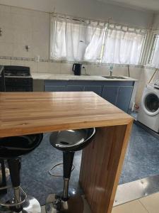 Alojamiento Temporario Verano Claudio 2 Dormitorios y medio