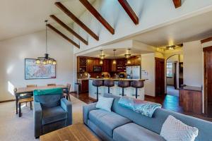 Byers Peak Mountain Escape – Winter Park Retreat with Scenic Views
