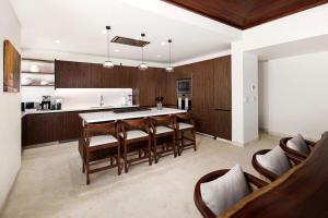 Prima Vista PH in Tau Punta Mita