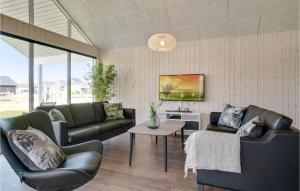 13 Bedroom Awesome Home In Nørre Nebel