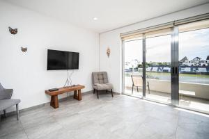 MAREA306 - Modern apartment 5 minutes from the beach with a rooftop pool