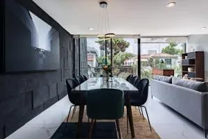 Stylish Polanco Stay Best for Groups with Workspace - Miguel Hidalgo