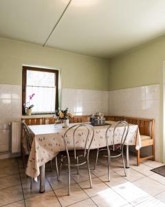 Silva Cabin - In the heart of Bran, next to the Castle w free parking