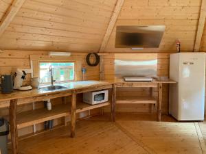 Tentes de luxe Les cabanes de la palombiere : photos des chambres
