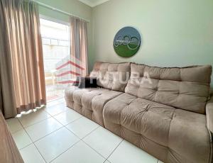 Apartamento 02 dormitórios em Mariscal - LA019EF