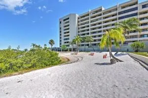 Scenic Balcony and Beach Access Hudson Condo - Hernando Beach