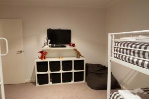 17 Khartoum Road, Bolto Reserve