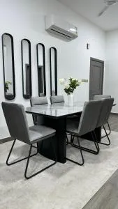 Modern flat Oman - Manūmah