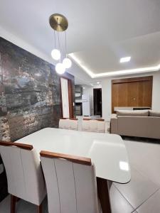 Apartamento com 3 quartos no centro de Domingos Martins