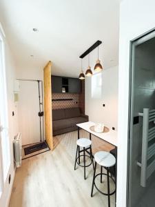 Studio moderne - Canal St Martin