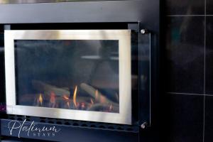 Luxury On Webster Upscale 2br Close To Hospital