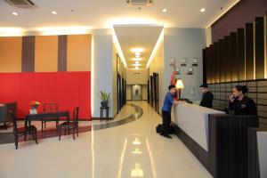 The Malayan Plaza Hotel