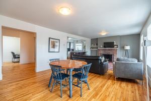 Beautiful & Spacious Apt AC, Unit 1