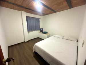 Hospedaje El Peñón