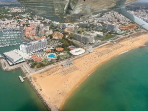 Vilamoura Beach Villa by nature with Olympic Pool