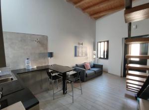 Typical house Faro downtown private entrance