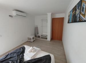 Typical house Faro downtown private entrance