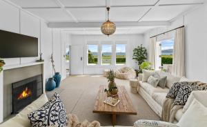 Drift at Five Mile Bay - Taupo