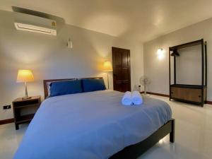 2 Bedroom Condo With Kitchen Near Central Festival