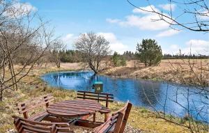 4 Bedroom Stunning Home In Bording