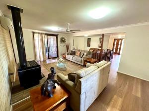 Bignell Family Home-Stay