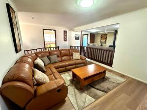 Bignell Family Home-Stay