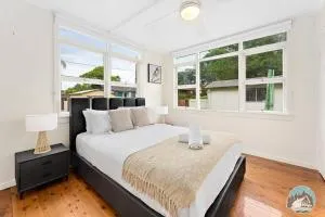 Spacious 4-Bed Family Home in North Ryde - North Ryde
